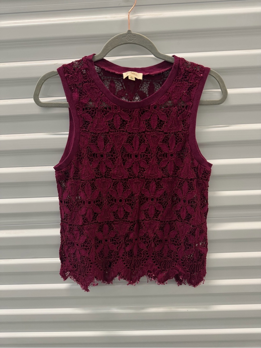 Deletta Sleeveless Crochet Lace Tank - Plum Size Small
